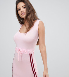 Облегающее платье с полосками сбоку Boohoo - Розовый