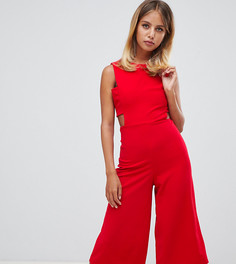 Красный комбинезон с кюлотами и вырезами Missguided - Красный