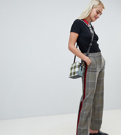 Серые прямые брюки в клетку с полосками по бокам River Island - Мульти