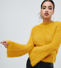 Желтый пушистый джемпер с расклешенными рукавами PrettyLittleThing - Желтый