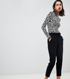 Черные суженные книзу брюки с поясом River Island - Черный