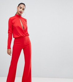 Красный комбинезон с вырезом капелькой PrettyLittleThing - Красный