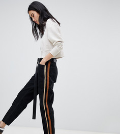 Джинсы в винтажном стиле с полосками по бокам Bershka - Черный