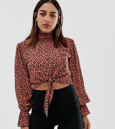 Короткая блузка с леопардовым принтом и завязкой PrettyLittleThing - Красный