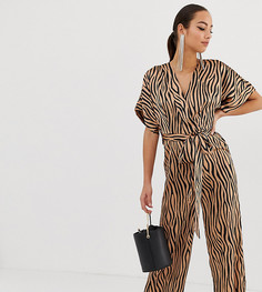 Комбинезон с анималистичным принтом и поясом Missguided - Мульти