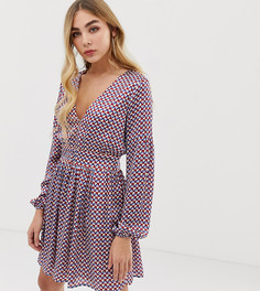 Короткое приталенное платье из шифона с шевронным узором Missguided - Мульти