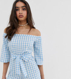 Голубой ромпер в клеточку с открытыми плечами и поясом Boohoo - Синий