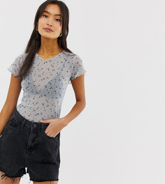 Футболка с оборками, сетчатым краем и цветочным принтом New Look - Зеленый