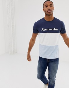 Сине-бело-голубая футболка колор блок с логотипом Abercrombie & Fitch - Мульти