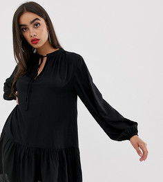 Черное свободное платье с оборкой PrettyLittleThing - Черный