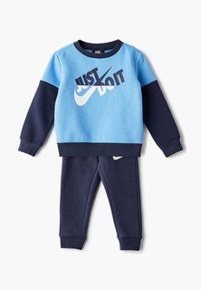 Костюм спортивный Nike