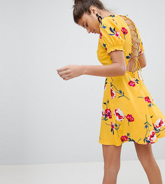 Платье со шнуровкой и цветочным принтом PrettyLittleThing - Желтый