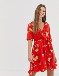 Красное платье с цветочным принтом и запахом Influence - Красный