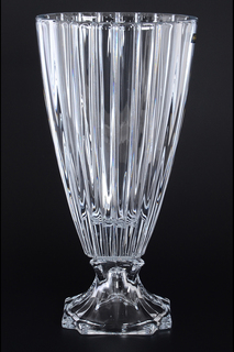 Ваза на ножке 30 см Bohemia