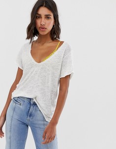 Футболка с V-образным вырезом Free People - Белый
