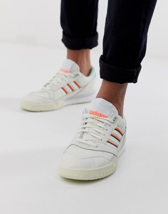 Белые кроссовки adidas Originals A.R - Белый