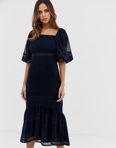 Кружевное платье с баской и пышными рукавами ASOS DESIGN - Темно-синий