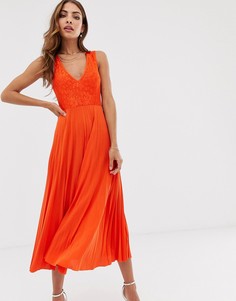 Платье миди с плиссировкой и кружевом ASOS DESIGN - Красный