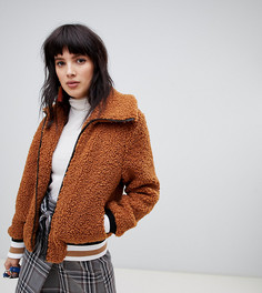 Короткая куртка на молнии Stradivarius - Коричневый
