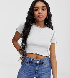 Белая укороченная футболка с контрастными швами ASOS DESIGN Petite - Белый
