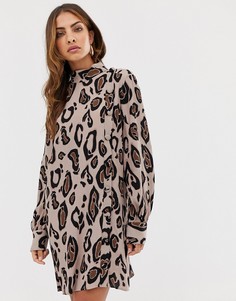 Свободное платье с высоким воротом и леопардовым принтом River Island - Мульти