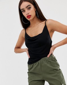Черный топ на бретелях со свободным воротом PrettyLittleThing - Черный
