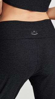 Beyond Yoga Keep It Lightweight Midi Sweatpants