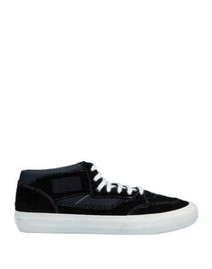 Низкие кеды и кроссовки Vans