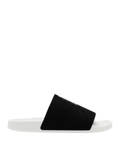 Низкие кеды и кроссовки Adidas Originals