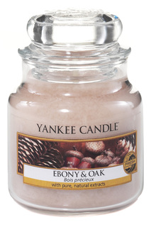 Свеча Дуб и Черное дерево YANKEE CANDLE