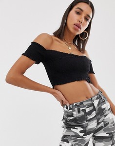 Черный топ со сборками и перекрещенной отделкой спереди Bershka - Черный