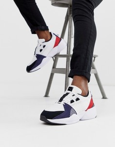 Белые замшевые кроссовки в стиле колор блок Puma Zeta - Белый