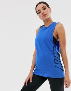 Синяя майка с логотипом сбоку Nike Training Dry - Синий