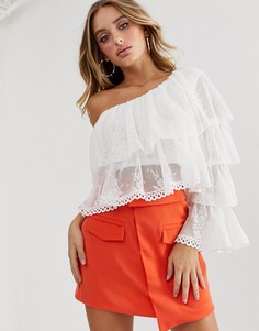 Ярусный кружевной топ на одно плечо с плиссировкой ASOS DESIGN - Белый