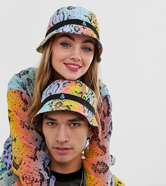 Панама унисекс с принтом кожи питона ASOS DESIGN x glaad - Фиолетовый