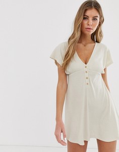 Бежевое платье мини с v-образным вырезом Pull&Bear - Бежевый