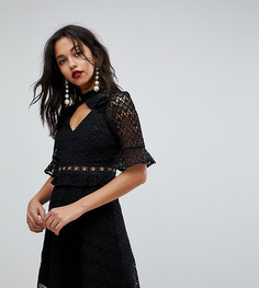 Платье мини с расклешенными рукавами и люверсами River Island - Черный