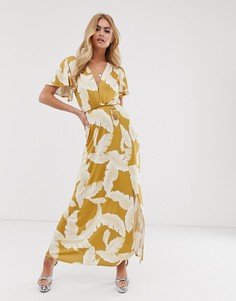 Платье макси с цветочным принтом, рукавами клеш и поясом с кисточками ASOS DESIGN - Мульти