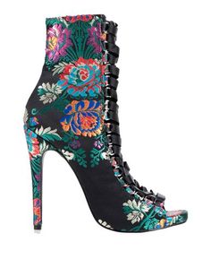 Полусапоги и высокие ботинки Steve Madden