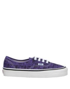 Низкие кеды и кроссовки Vans