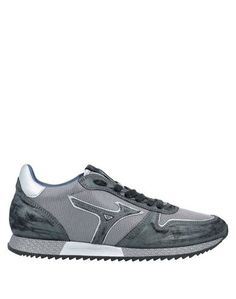 Низкие кеды и кроссовки Mizuno