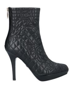 Полусапоги и высокие ботинки Versace