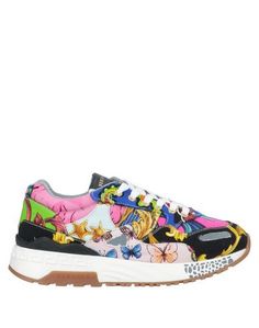 Низкие кеды и кроссовки Versace