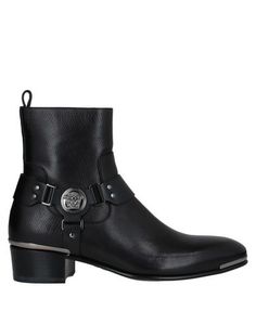 Полусапоги и высокие ботинки Versace