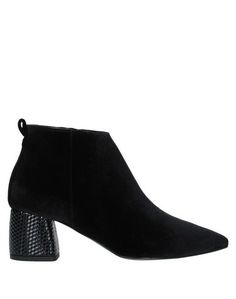 Полусапоги и высокие ботинки Pollini