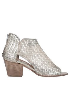Полусапоги и высокие ботинки Sa.Ra. Shoes