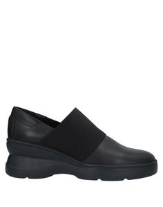 Низкие кеды и кроссовки Geox
