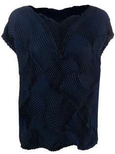 Одежда Issey Miyake