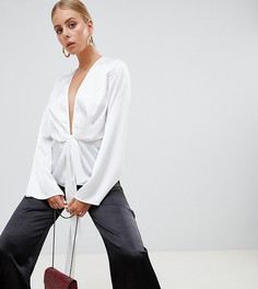 Атласная блузка с глубоким вырезом Missguided - Белый