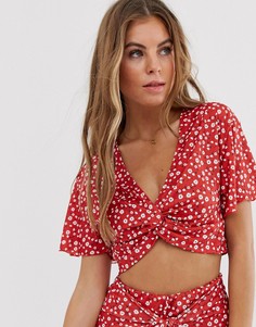 Красный топ с v-образным вырезом и цветочным принтом Pull&Bear Pacific - Красный